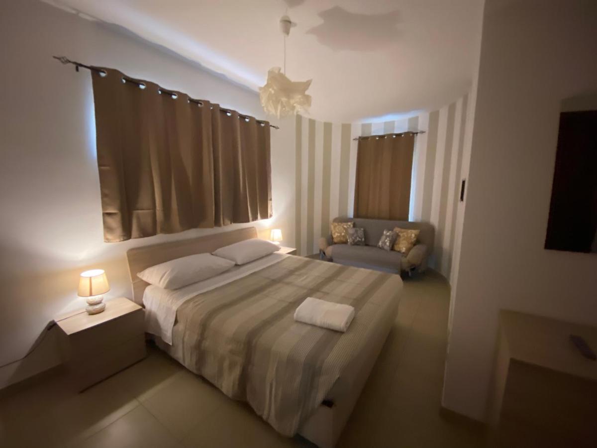 Sara Home Cosenza Extérieur photo